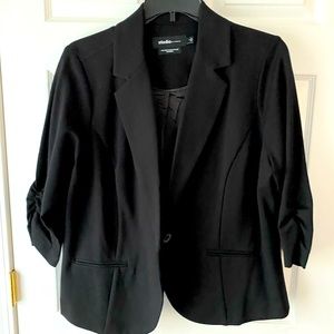 Studio by Torrid Back Blazer with 3/4in sleeves, size 2